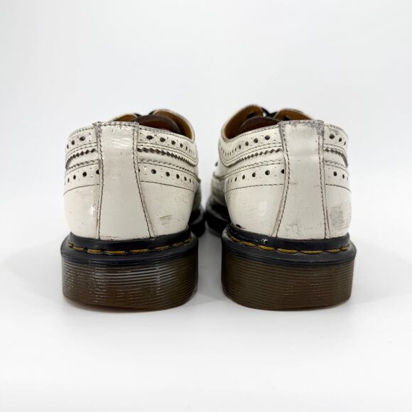 Dr. Martens White Genuine Leather 3989 Wingtip Brogue Shoes main image 6